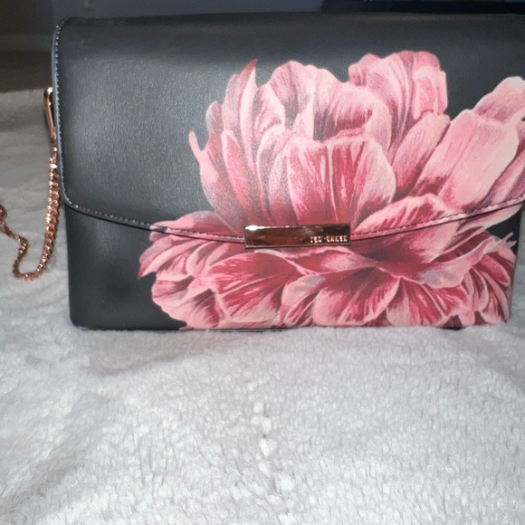 Ted Baker Tranquillity Bloom Crossbody Clutch - Picture 2 of 7